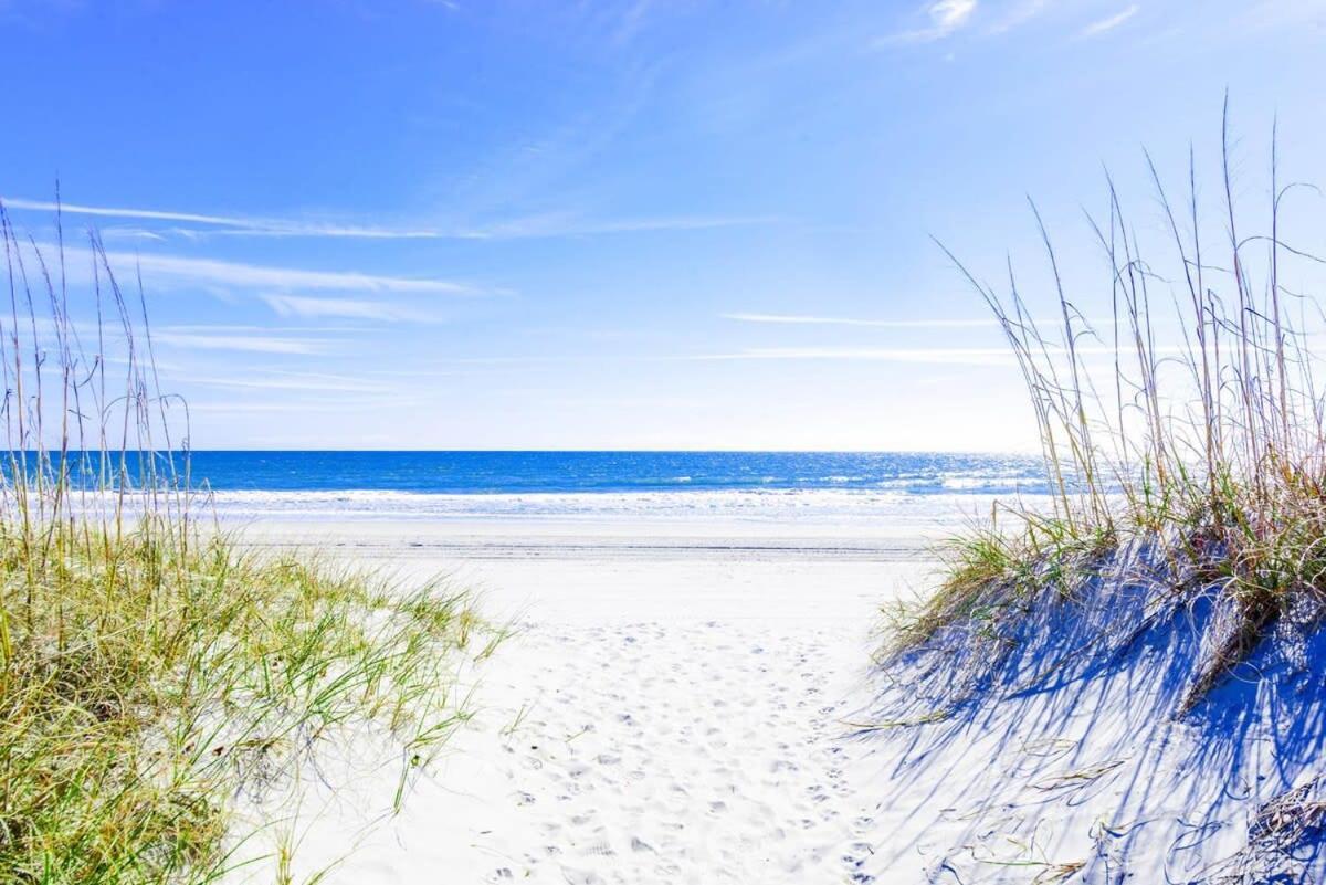 Hébergement de vacances Watch The Yachts Waterway Landing Retreat W Pool Myrtle Beach